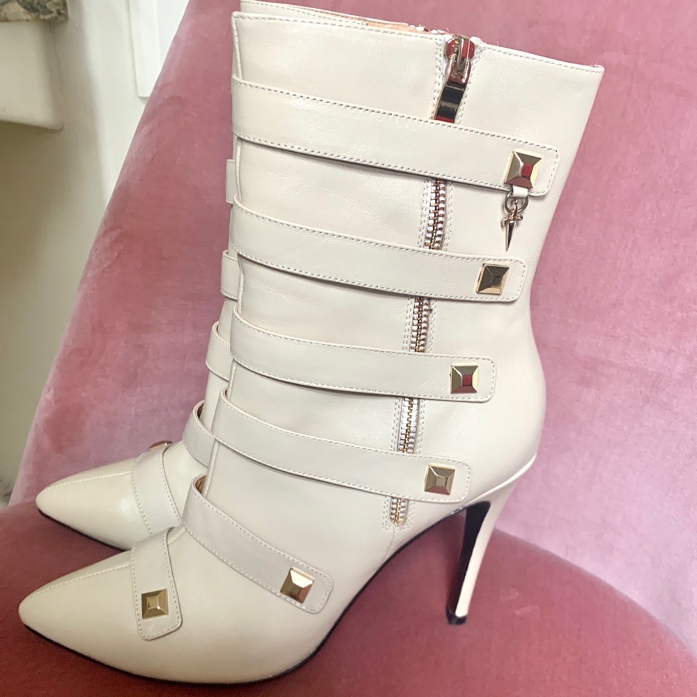 Jimmy Choo white boots booties 41